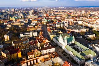 Najniebezpieczniejsze miasta w Polsce w razie wojny. AI wskazała potencjalne cele wroga