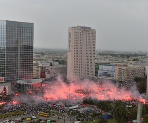 Godzina W w Warszawie 2025. Gdzie wspólnie upamiętnić bohaterów w dzielnicach?