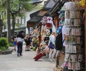 Arabowie pokochali Zakopane. Kelnerka zauważyła ciekawą rzecz. Zaskakujące!