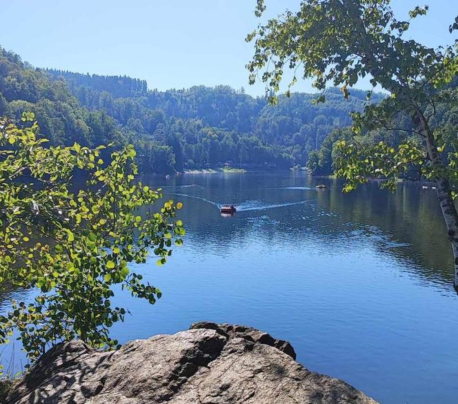 Z Wrocławia na weekend. Zamek Grodno i ogromna zapora wodna w Zagórzu Śląskim 