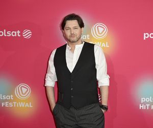 Tak wygląda Gabriel Fleszar. Zupełnie się nie zmienił!