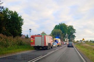 Woźniki: Auto wypadło z drogi, za kierownicą siedział pijany Ukrainiec