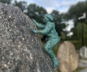 Kolejne szewczyki stanęły w Kazimierzu Biskupim