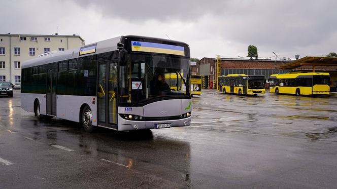 Katowice przekazały autobus Ukrainie. Będzie woził dzieci do szkoły