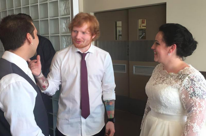 Ed Sheeran na weselu