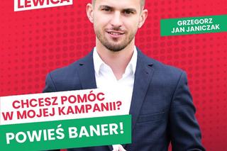 Kandydat Lewicy całkowicie nago ubierał z chłopakiem świąteczne drzewko. Zdjęcie może zobaczyć każdy! 