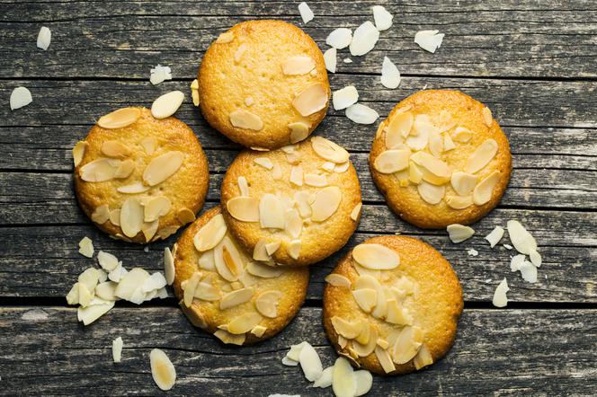 Migdałowe ciasteczka do pochrupania: łatwy przepis na pyszności