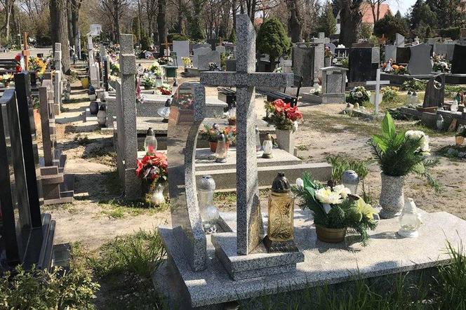 Nie zamykamy cmentarzy