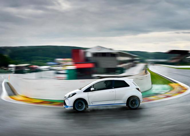 Toyota Yaris Hybrid-R Concept