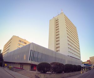 Tyle kosztuje akademik w Polsce. W tych miastach studenci płacą i płaczą