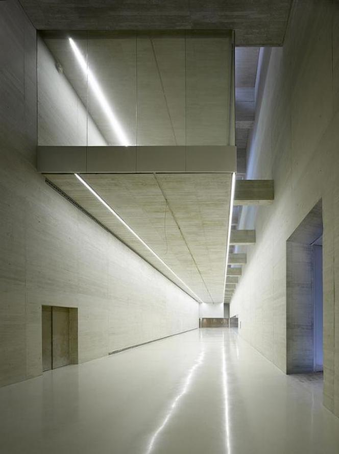 Wnętrze Muzeum San Telmo. Fot. ©Ronald Halbe, materiały prasowe Mies van der Rohe Award 2013