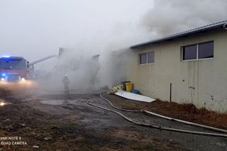 Pożar hali w Iławie