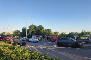 Koszmarny wypadek w Olsztynie. Wiele osób rannych w zderzeniu czterech pojazdów [ZDJĘCIA]