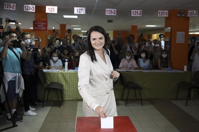 Łukaszenka uwolnił męża Cichanouskiej! Siedział pięć lat