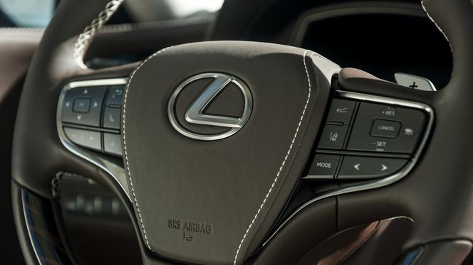 2018 Lexus LS piątej generacji