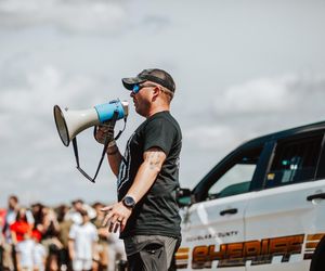 Tesla Cybertruck po raz pierwszy w Polsce! Zobacz futurystyczny pojazd na American Cars Mania 2025