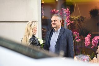 Pawlak wprowadza przyjaciółkę na salony