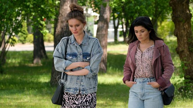 M jak miłość, odcinek 1604: Kinga (Katarzyna Cichopek), Franka (Dominika Kachlik)