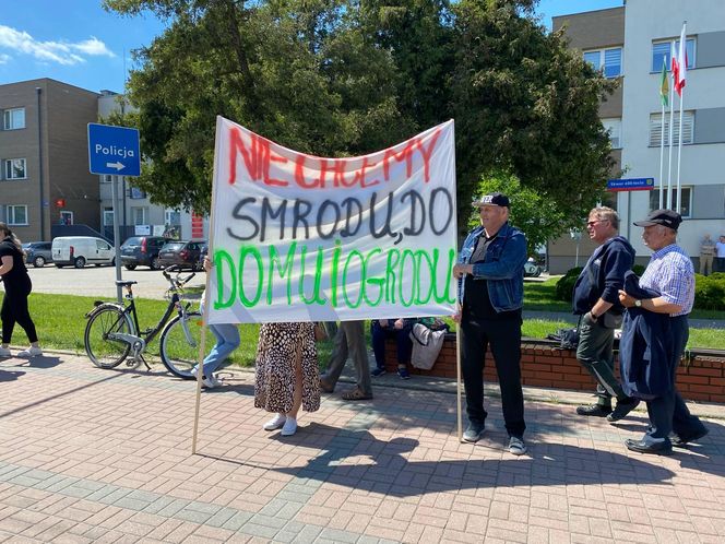 Powiat siedlecki: mieszkańcy gminy Wiśniew sprzeciwiają się budowie asfaltowni