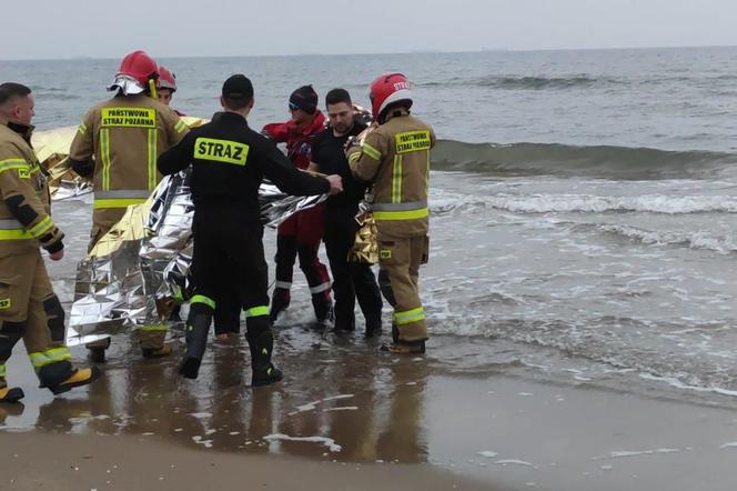 14-latka rzuciła się do lodowatej wody. Co nią kierowało?! Dramatyczna akcja w Sopocie