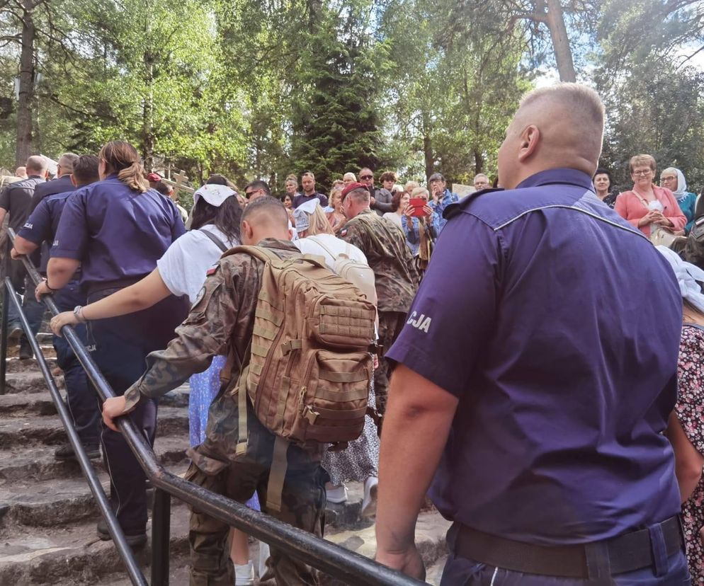 Tłumy wiernych na święcie Przemienienia Pańskiego na Grabarce