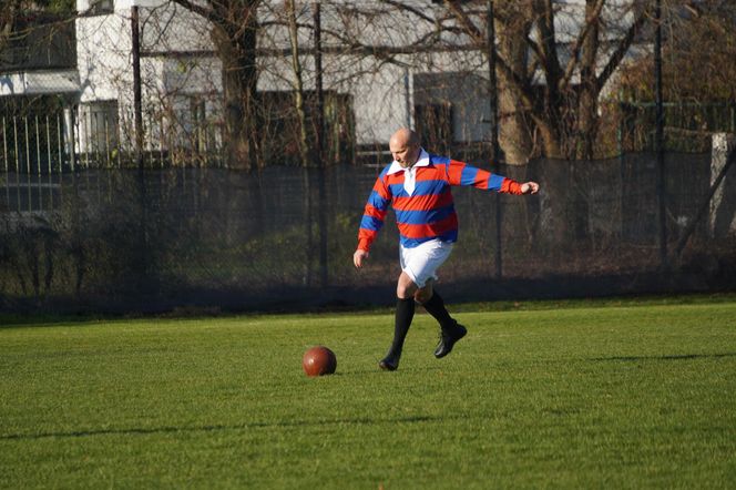 Retro mecz pod Wawelem. Wisła Kraków po 100 latach pokonała Pogoń Lwów