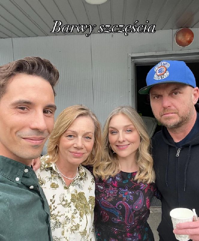 Barwy szczęścia. Tomasz (Jakub Sokołowski), Wanda (Maja Barełkowska), Grażyna (Kinga Suchan), reżyser Michał Węgrzyn