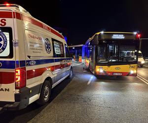 Autobus miejski huknął w 9-latka na rowerze. Chłopiec trafił do szpitala