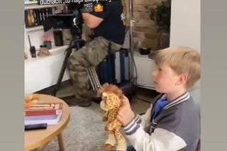 M jak miłość na planie. Szymek (Staś Szczypiński)