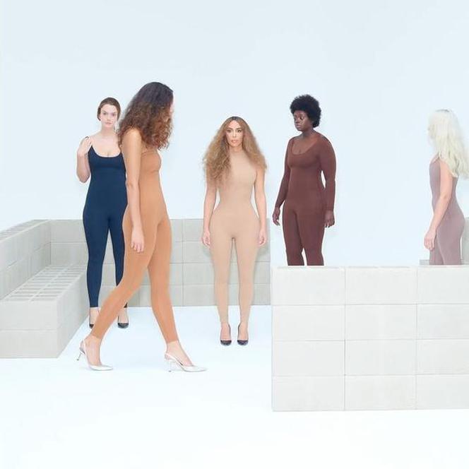Kim Kardashian zostala blondynką! Zobacz jak teraz wyglada