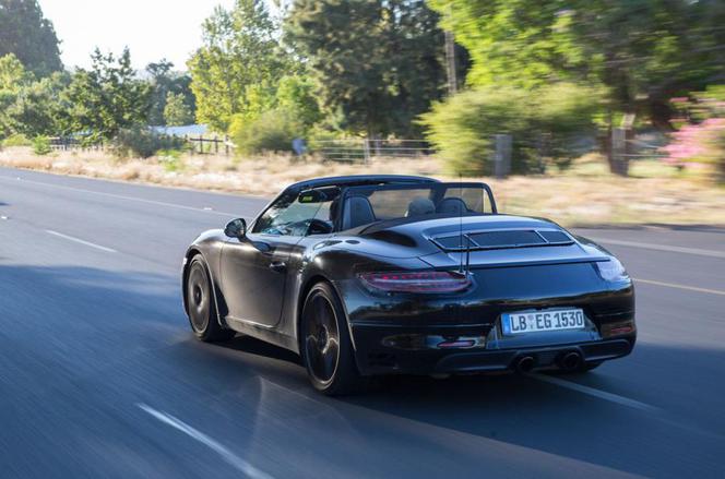 Porsche 911 Carrera lifting