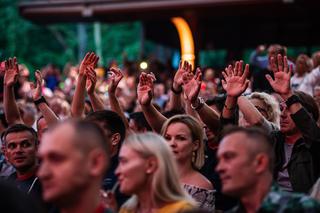 Koncerty w Polsce rozpoczną się na dobre? Są nowe wytyczne!