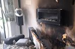 Policjanci uratowali seniorów z płonącego budynku