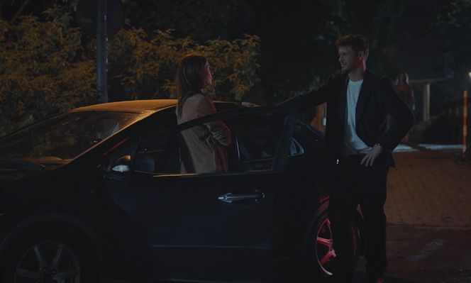 M jak miłość odc. 1887. Martyna (Magdalena Turczeniewicz), Marcin (Mikołaj Roznerski)