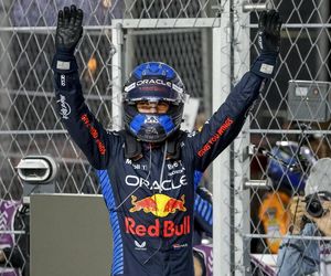 Max Verstappen mistrzem świata po raz czwarty z rzędu!