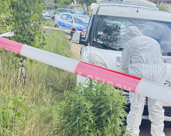 Makabryczne odkrycie. Ciało młodej kobiety w samochodzie
