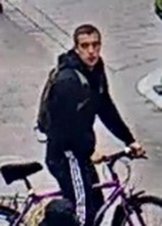 Toruńska Policja poszukuje rowerzysty, który potrącił dwulatka i uciekł