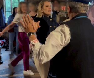 Porwał Martę Nawrocką do tańca 