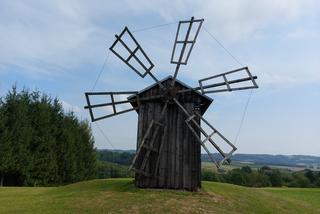 Różanka. Wieża widokowa i zabytkowy wiatrak [GALERIA]  