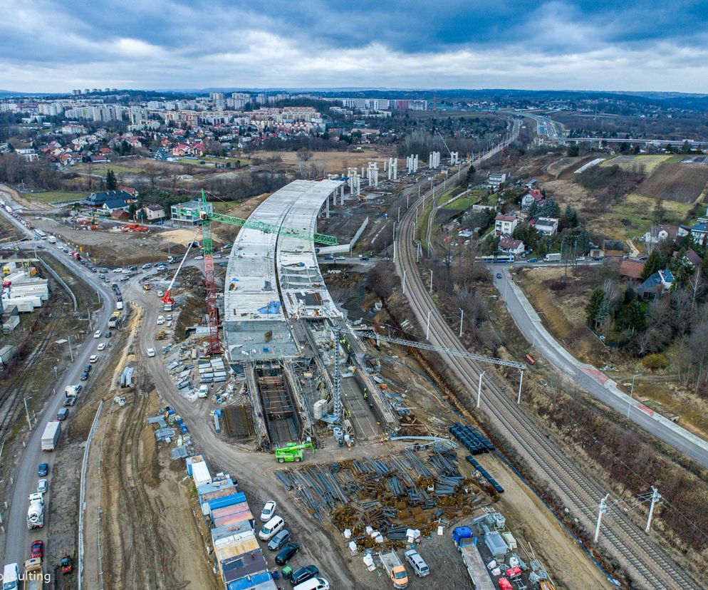 Tak powstaje węzeł Mistrzejowice w Krakowie, brakująca część S7