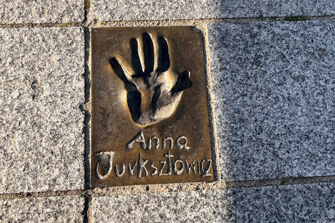 Anna Jurksztowicz 