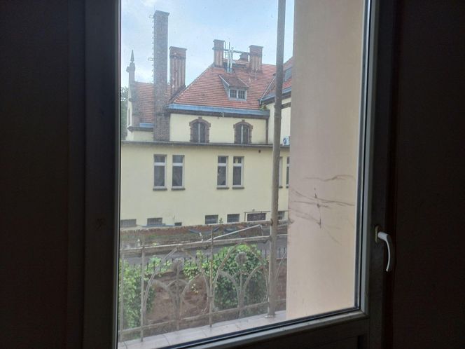 Zabytkowa kamienica przy Królowej Jadwigi w Lesznie odzyska dawny blask