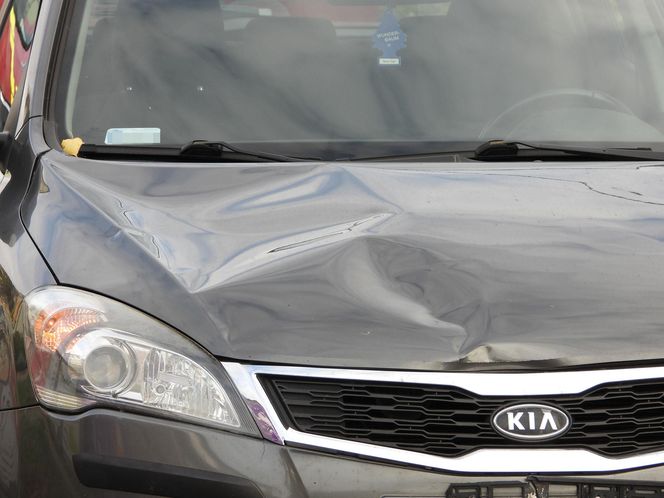 Dziewczynki potrącone na przejściu