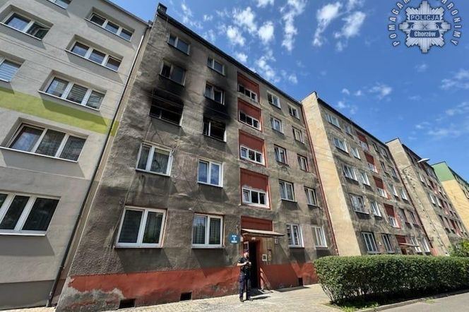 Śmiertelna ofiara pożaru w bloku w Chorzowie. Kilka osób w szpitalu 