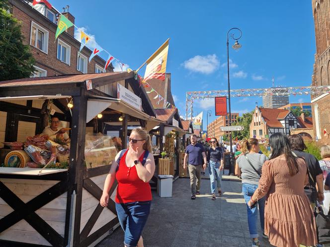 Odwiedziliśmy Jarmark św. Dominika w Gdańsku. Czy w tym roku ceny zwalają z nóg? 