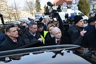 Miesięcznica Smoleńska w cieniu oskarżeń. Kaczyński zapowiada rozliczenia