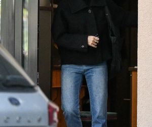 Katarzyna Warnke na giga obcasach łamie przepisy