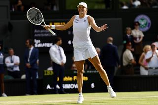 Iga Świątek po triumfie w Wimbledonie