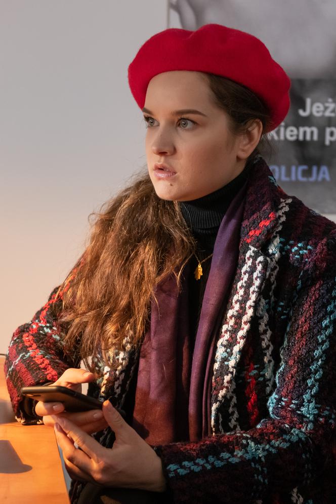 Na Wspólnej, odcinek 2825. Kasia (Julia Chatys)