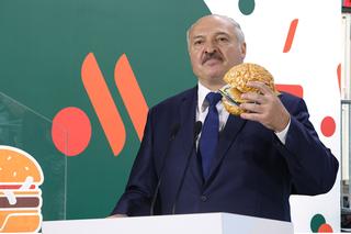 Koniec McDonald's na Białorusi. Łukaszenka dziękuje Bogu. Każdy umie włożyć kotlet do bułki